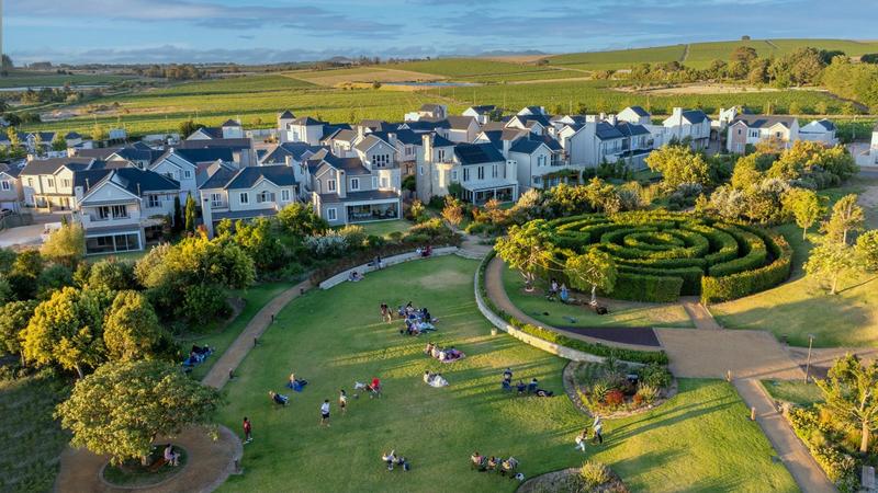 3 Bedroom Property for Sale in Stellenbosch Central Western Cape